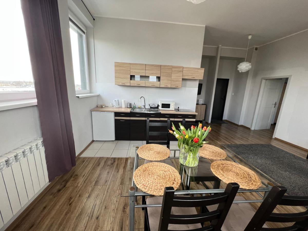 Apartment Business Center *